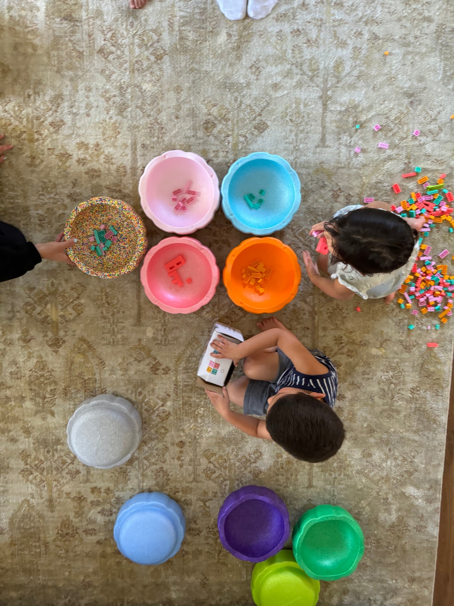 Colorful fun versatile stacking stones, stepping stones made out of lightweight Expended Polypropylene foam for kids for movement, open ended play, active learning, creativity, exercise, social development, motor development, cognitive development. can be combined with the balance board